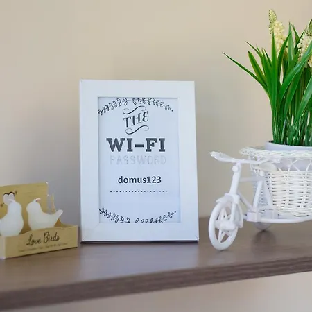 アパート Domus Old Town With Garage