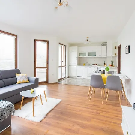 Domus Old Town With Garage Appartement *