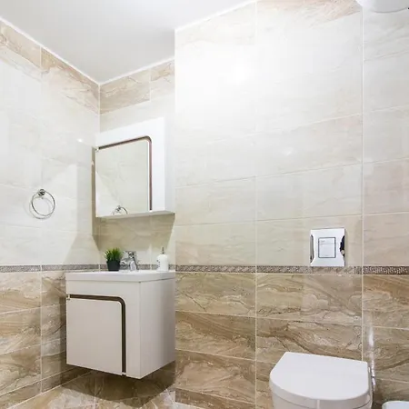 Appartement Domus Old Town With Garage *