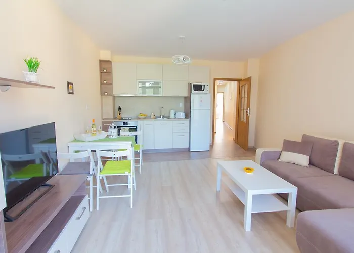 Appartement Domus Old Town With Garage